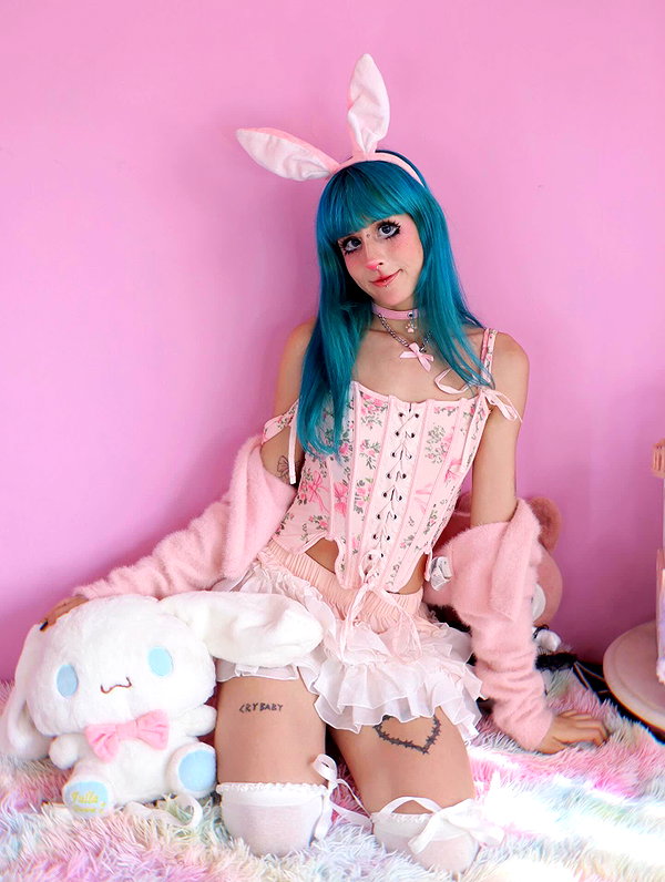 jadelaverne instagram image archive image