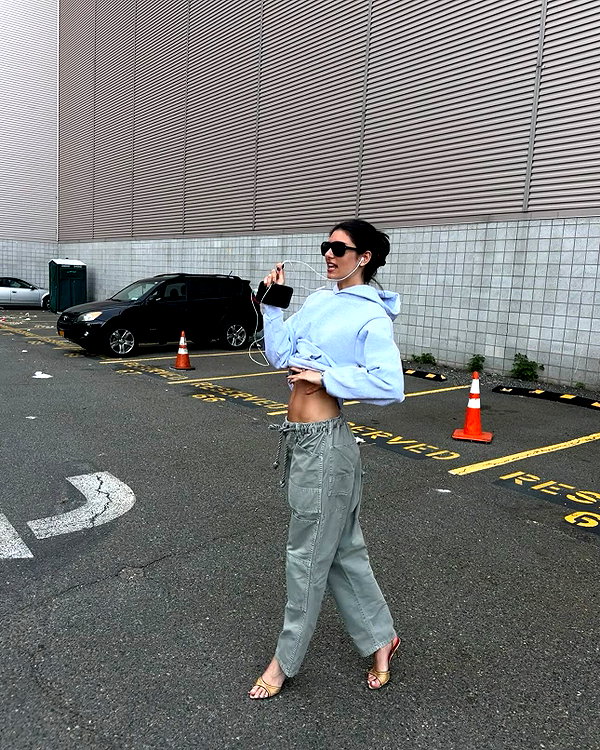 reneeebeller instagram image archive image
