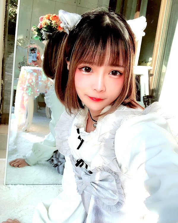 erokochiba instagram image archive image