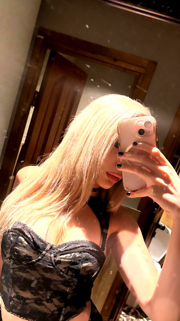 noyaislilith333 instagram image archive image