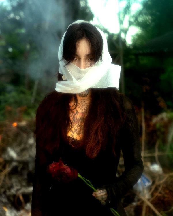 lostleeeeeee archive image