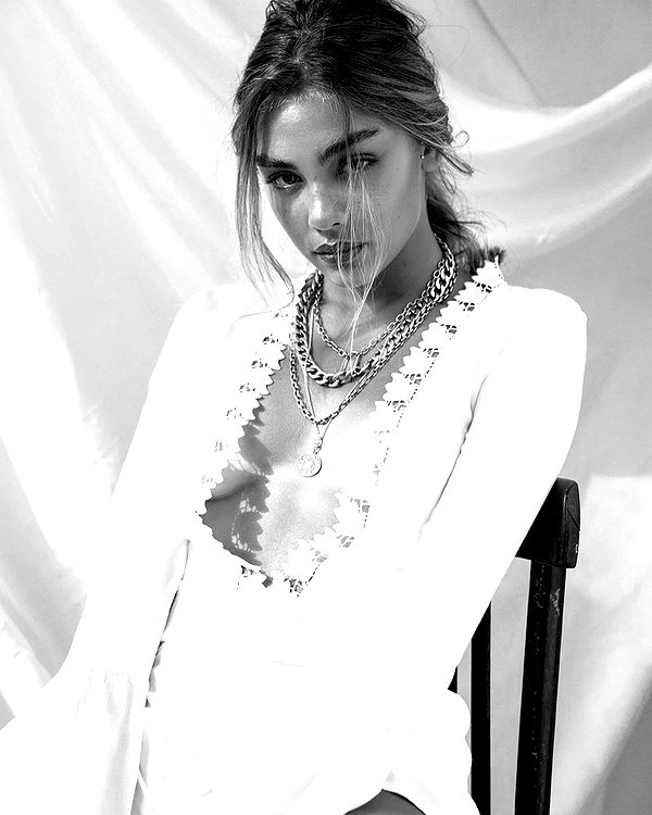 maya.keyy instagram image archive image
