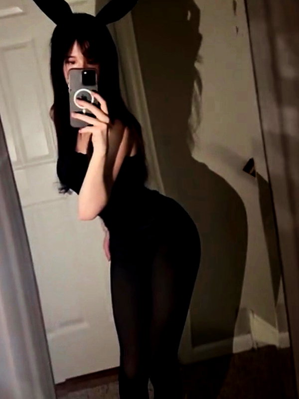 emeurie instagram image archive image