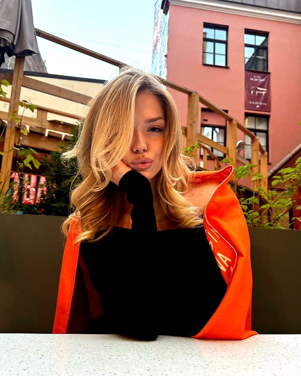 esmireal instagram image archive image