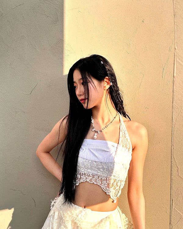 zuhazana instagram image archive image
