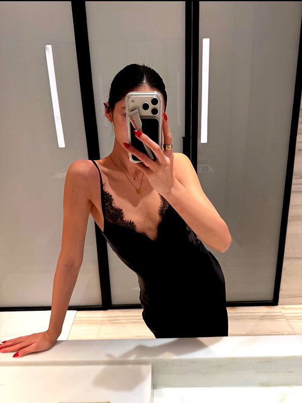 fair_mua instagram image archive image