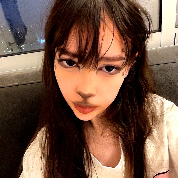 noa2000oooo instagram image archive image