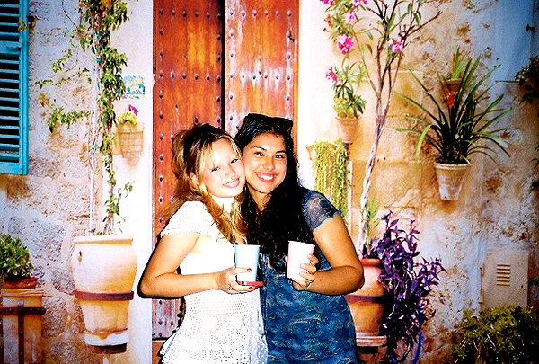 macaroni_naomi instagram image archive image