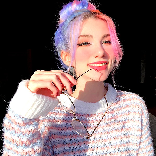 danielle.mercedie instagram image archive image