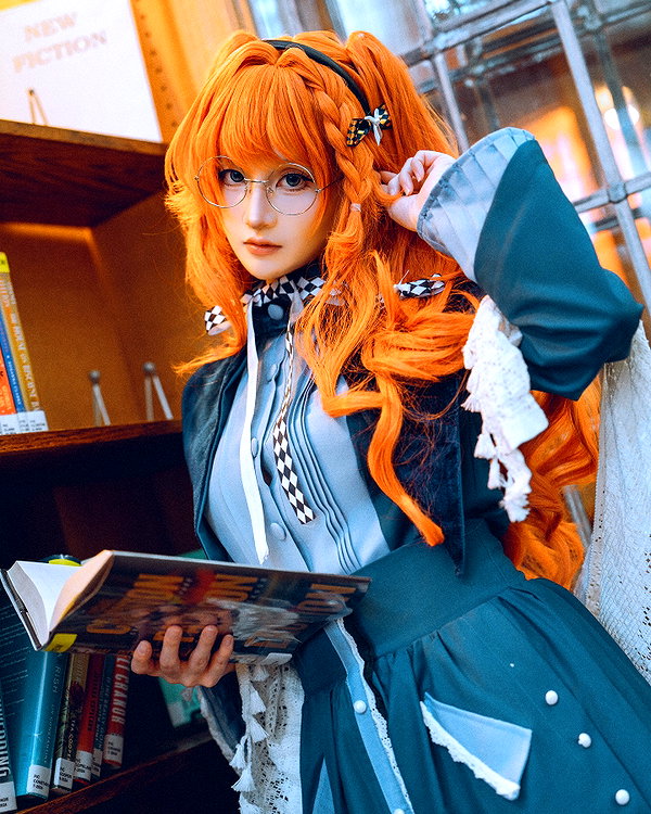 miee_cos instagram image archive image