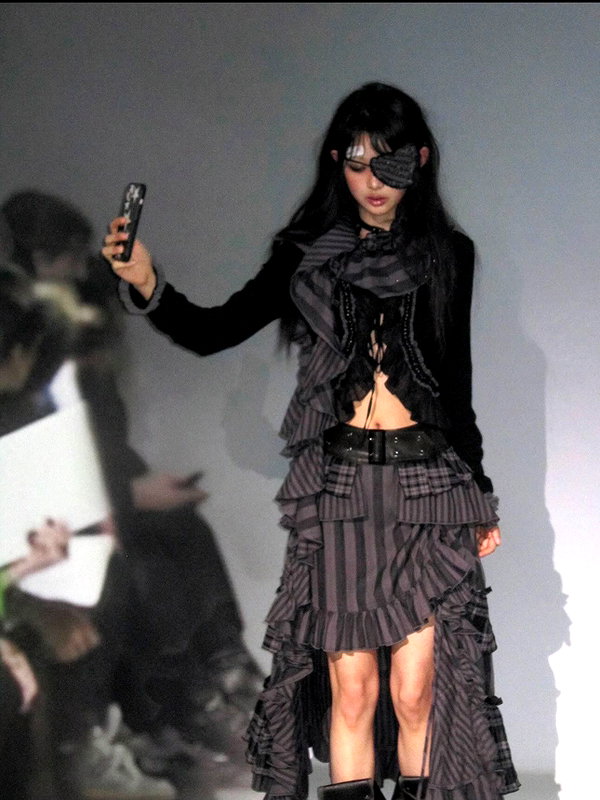 fair_mua instagram image archive image