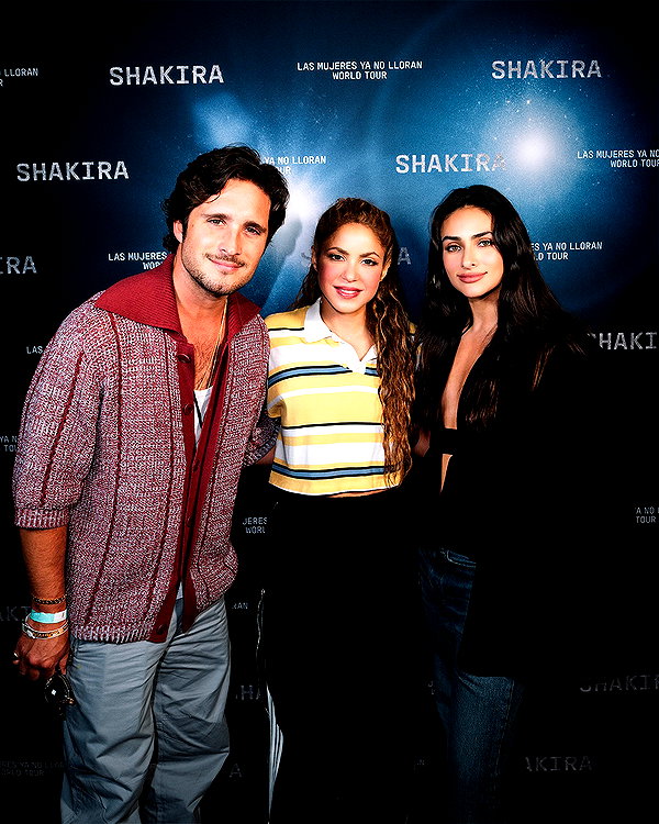 shakira instagram image archive image