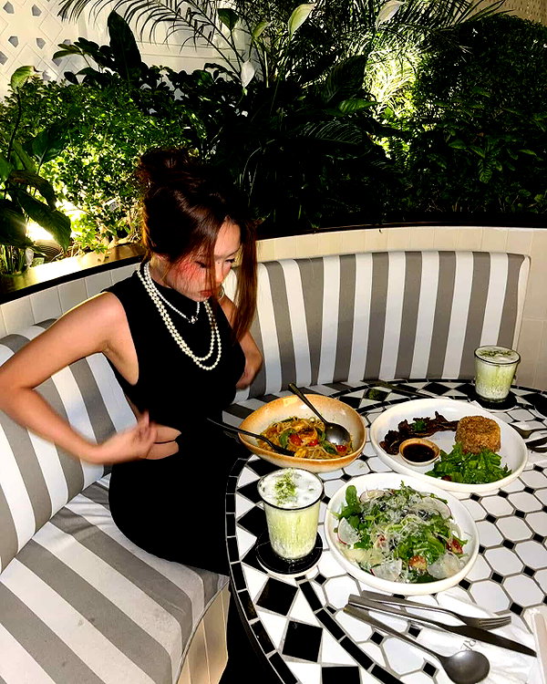 lyhythuedoxinh instagram image archive image