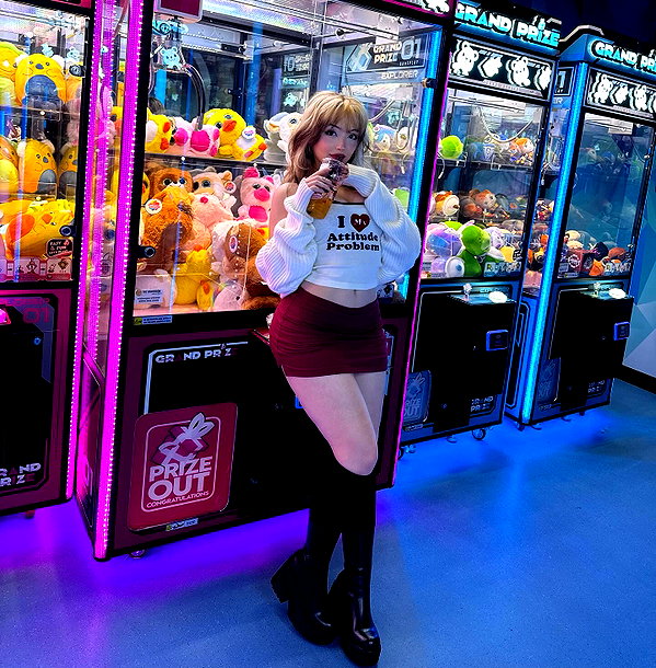 v.qx instagram image archive image
