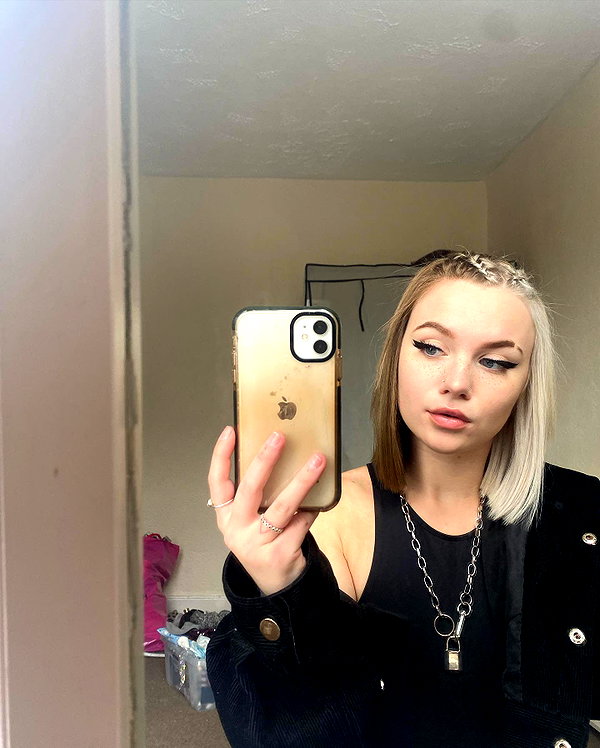 charley.chambers instagram image archive image