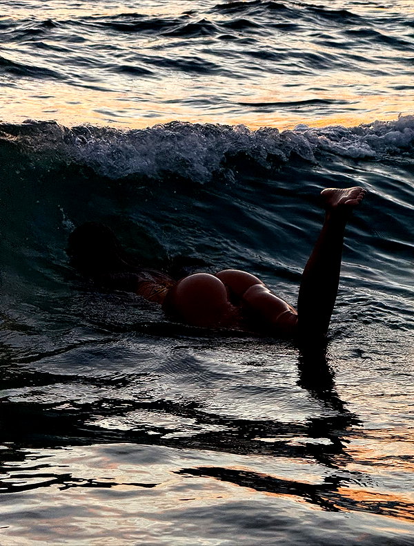 haileypandolfi instagram image archive image