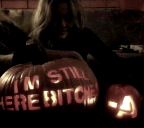 Archived image from @lolabllue on Instagram