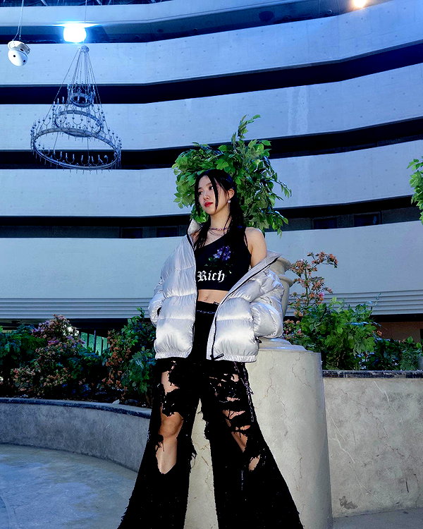 zuhazana instagram image archive image
