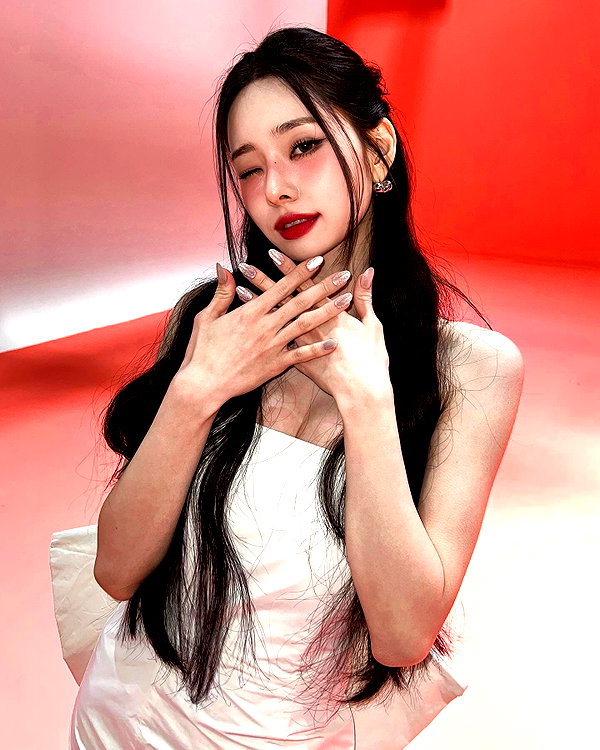 dear.zia instagram image archive image