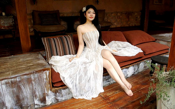 lyhythuedoxinh instagram image archive image