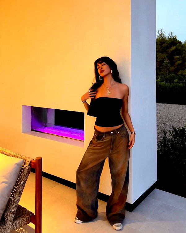julia_ruelas instagram image archive image