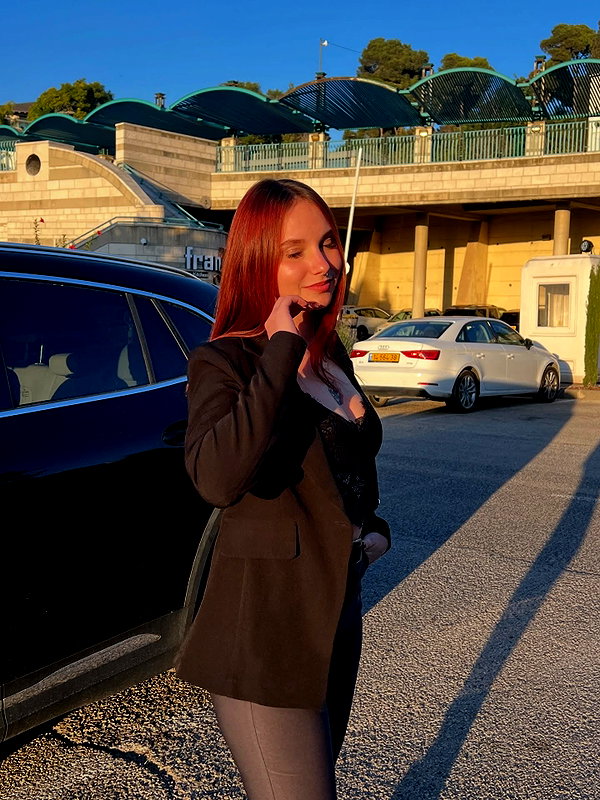 lera.genadenik instagram image archive image