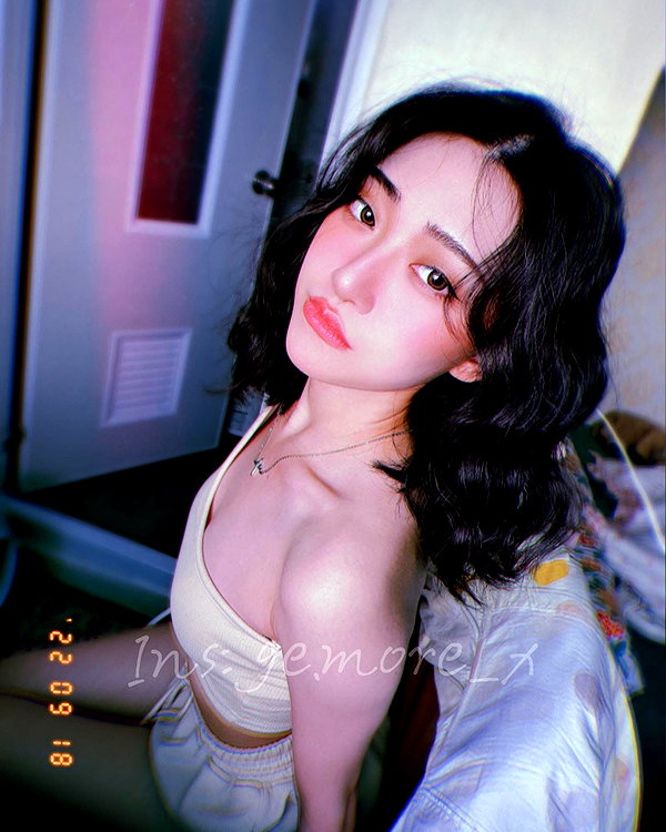 ge.more_x instagram image archive image