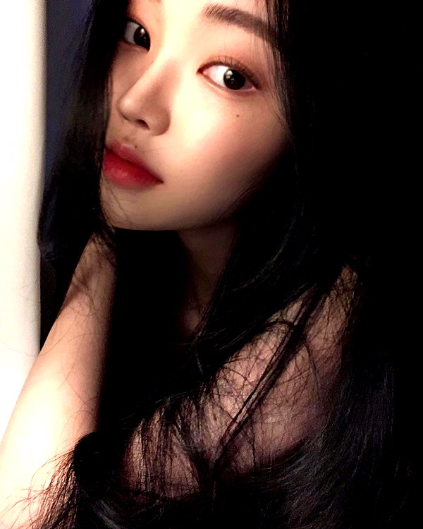 daxbin instagram image archive image