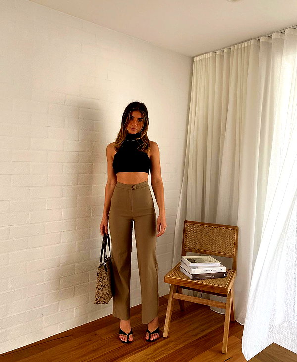 dekota_thompson instagram image archive image