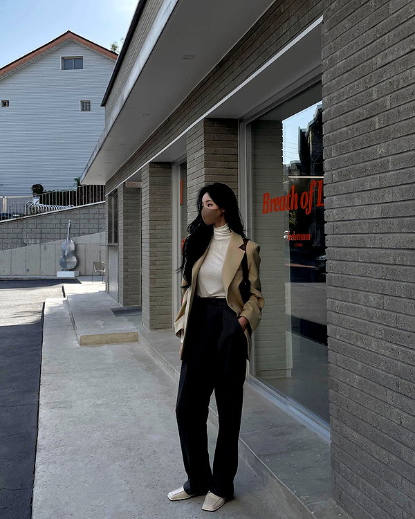 daxbin instagram image archive image