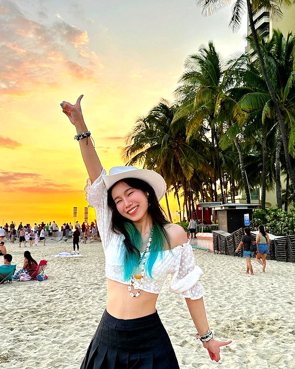 shulunc instagram image archive image