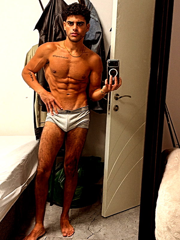 ben.gandis instagram image archive image