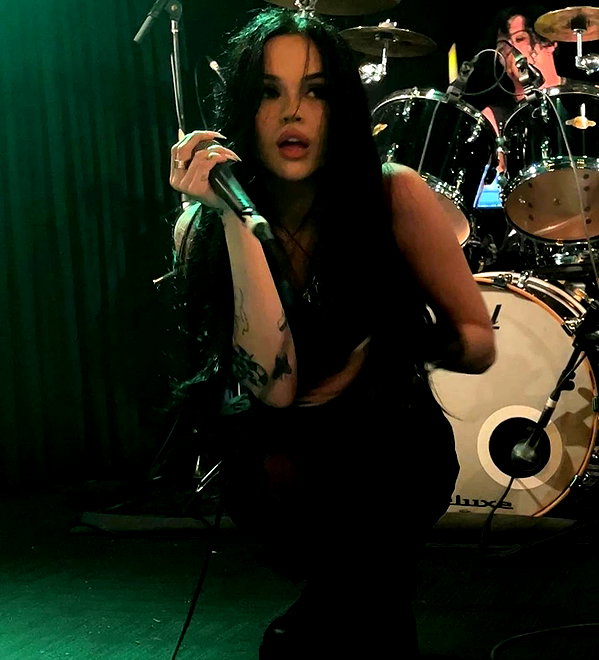 maggielindemann instagram image archive image
