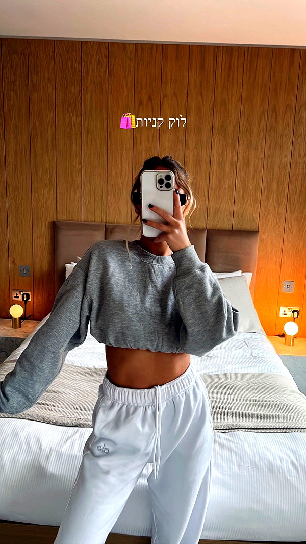 barzomer instagram image archive image