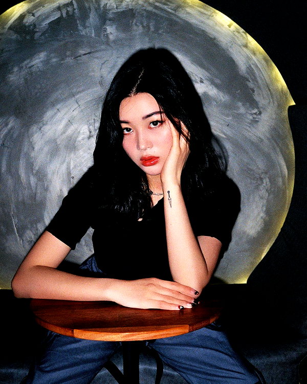 emily.ghoul instagram image archive image