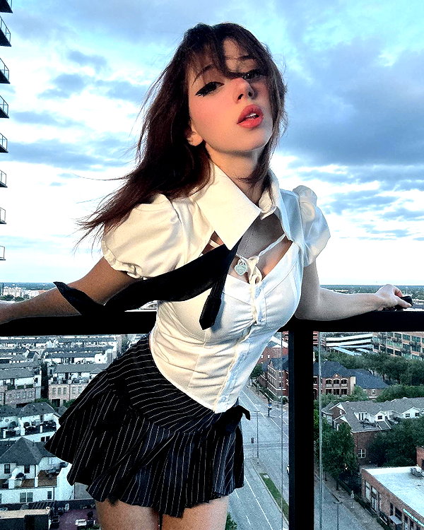 kennakins.cos instagram image archive image