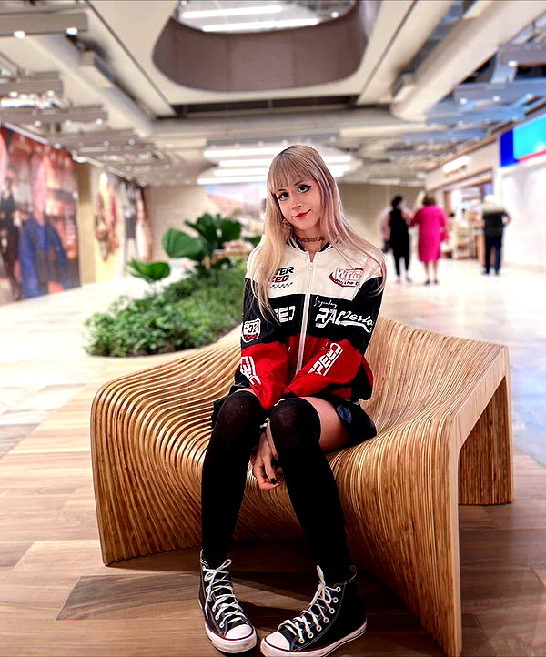 jadelaverne instagram image archive image