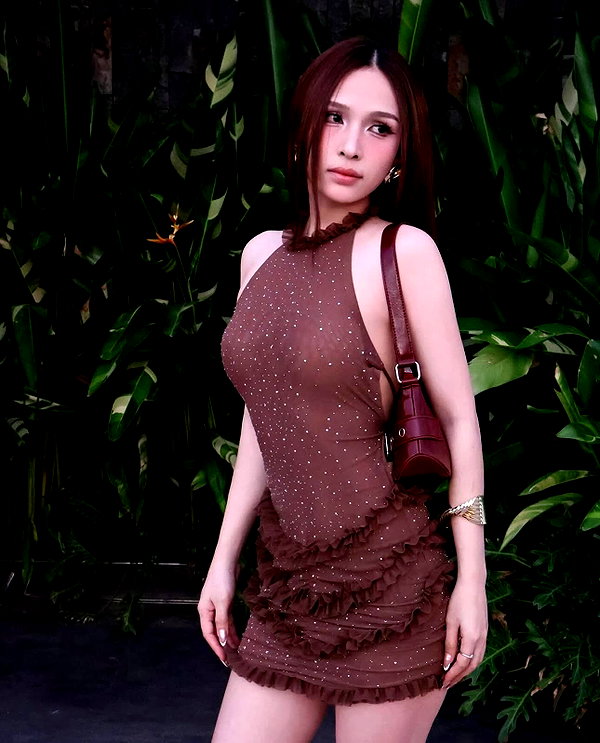 lyhythuedoxinh instagram image archive image