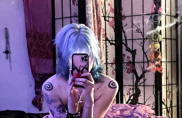 haileylayfield instagram image archive image