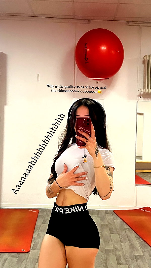 cata.leyah instagram image archive image