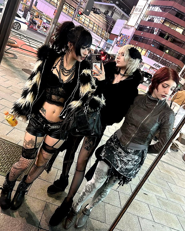 biohazard.g1rl instagram image archive image