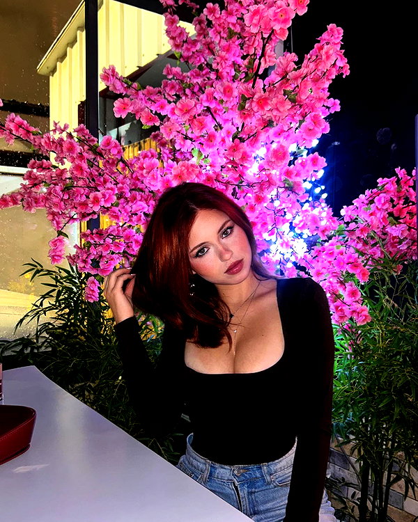 liiza_maarchuk instagram image archive image