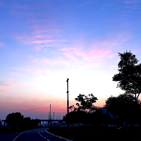_suxung instagram image archive image