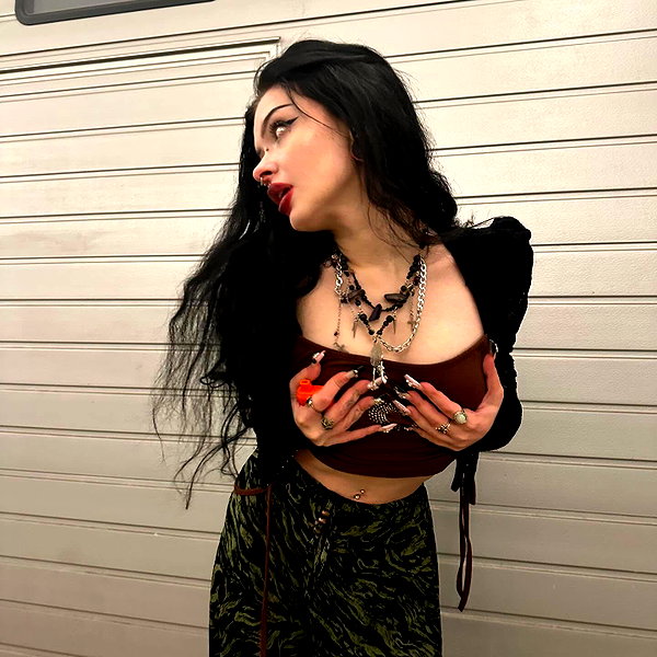 _dead__cherry_ instagram image archive image