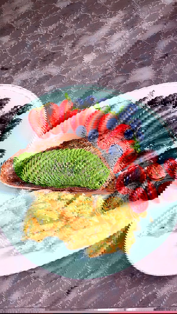 elianachetrit elianachetrit archive image