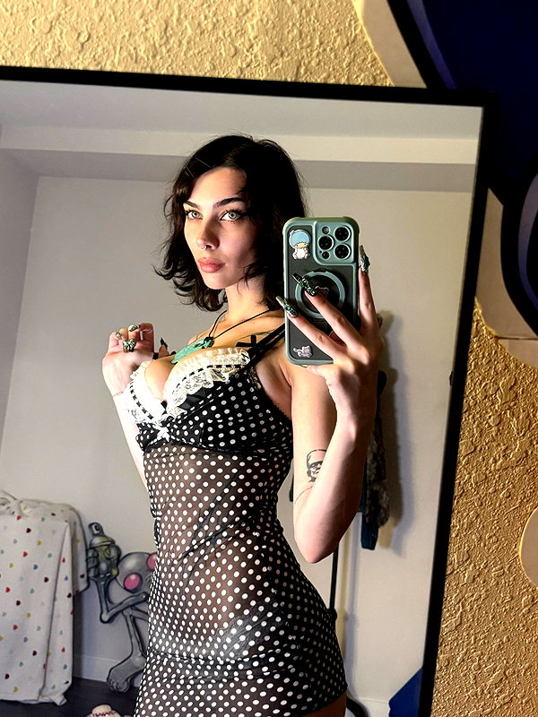 ibit3irl instagram image archive image