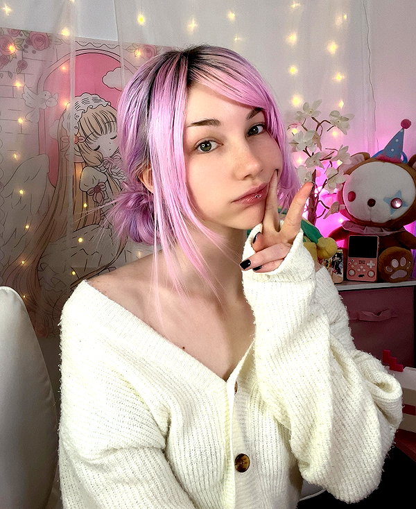 danielle.mercedie instagram image archive image