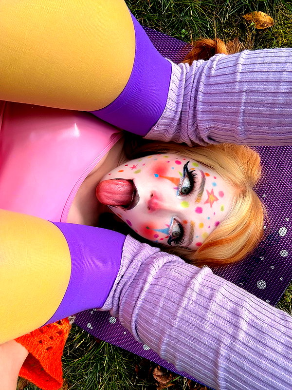 lola.luvgood instagram image archive image
