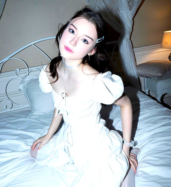 eva.mosevichhh instagram image archive image