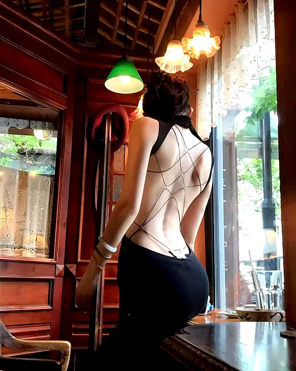 lyhythuedoxinh instagram image archive image
